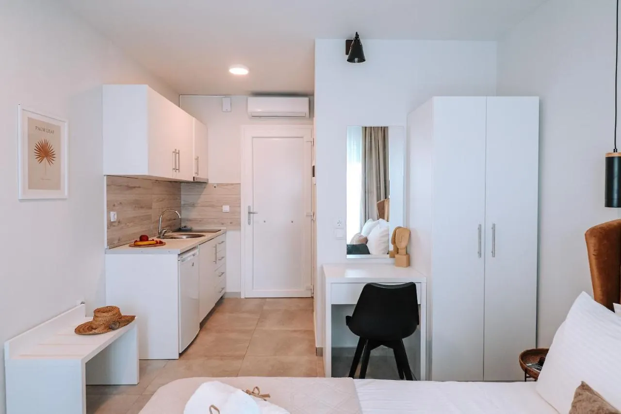 Sithon Diamond Suites 2 Nikiti  Apartment